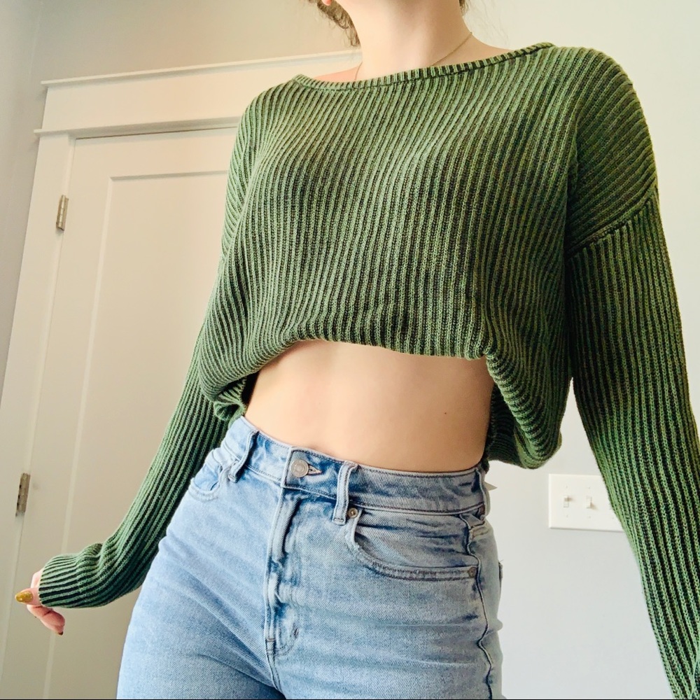 ❤️sold Brandy Melville green ribbed sweater - Picture 1 of 5